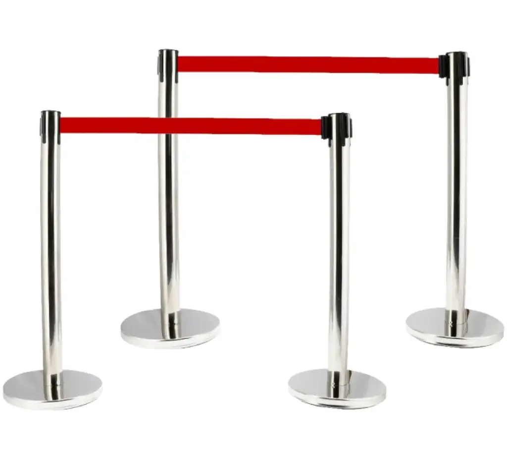 PACK DE 4 POTEAUX C-POST CHROME A SANGLE ROUGE 2.9M x 5CM